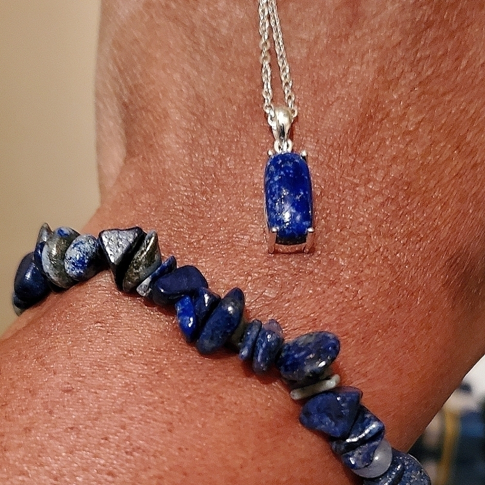 Lapis Lazuli/Blue Topaz Pendant Necklace & Stretch Bracelet In Sterling Silver